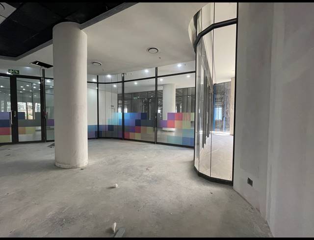 51M² OFFICE TO LET IN SANDTON CENTRAL